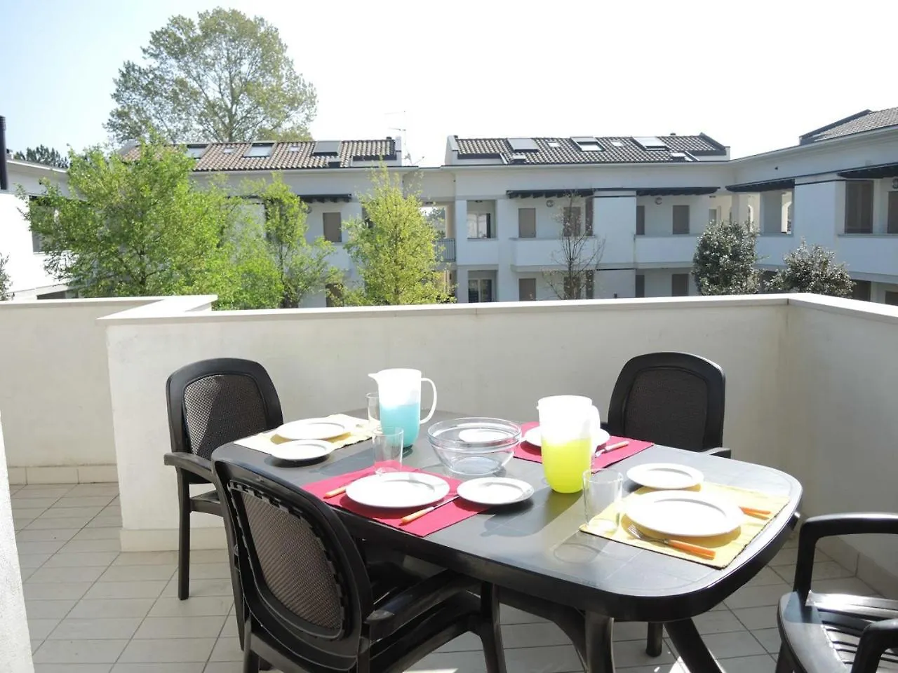 Lovely Flat With Swimming Pool Μπιμπιόνε